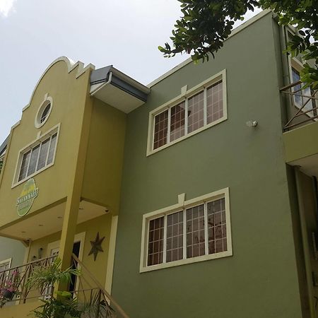 Savannah Maison Guest House Port of Spain Bagian luar foto