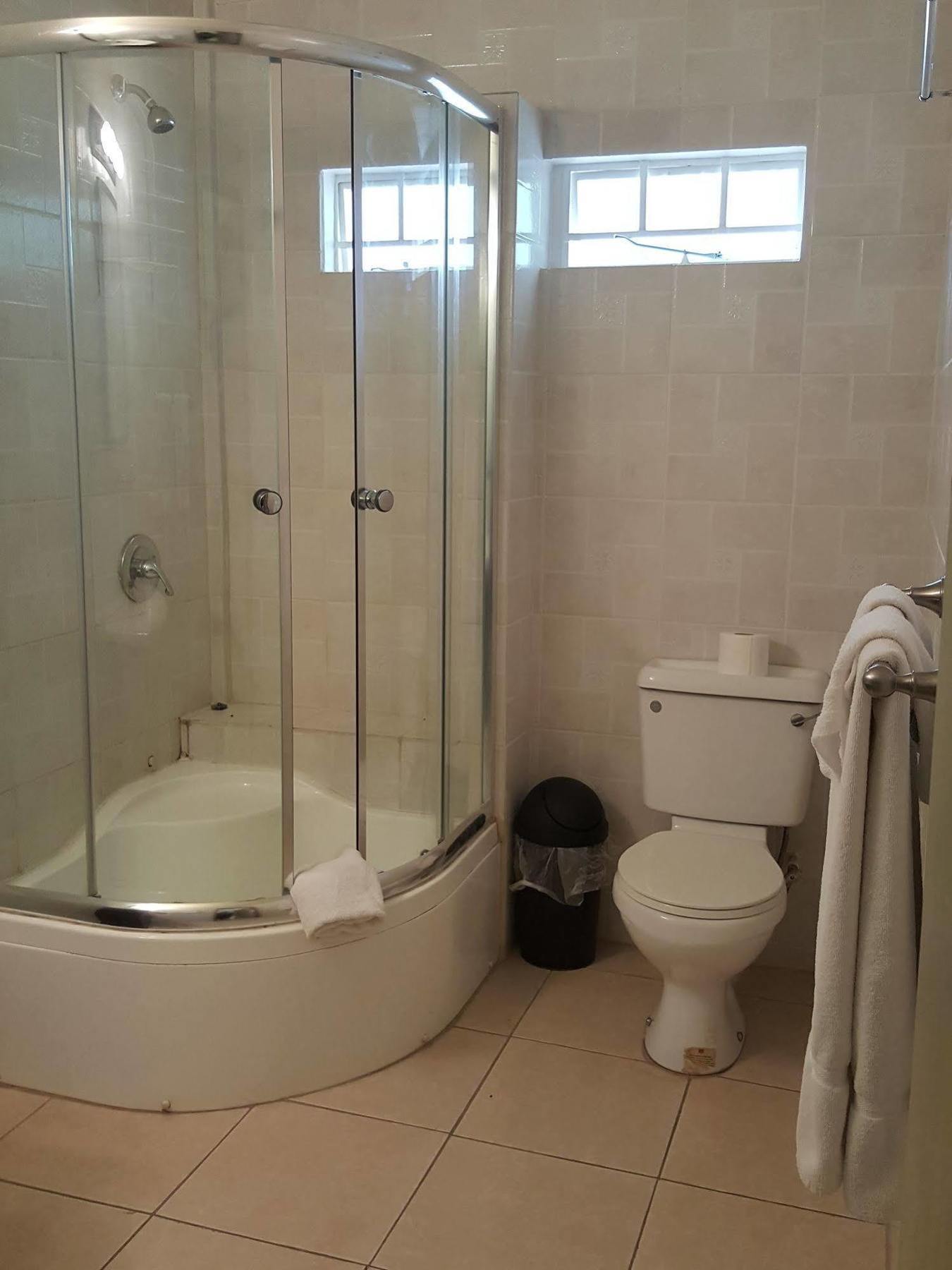 Savannah Maison Guest House Port of Spain Bagian luar foto