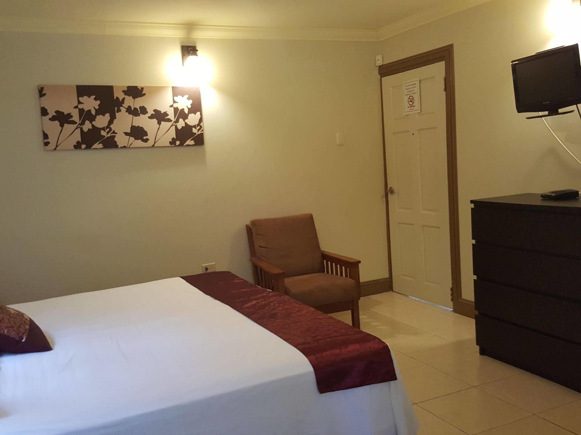 Savannah Maison Guest House Port of Spain Bagian luar foto