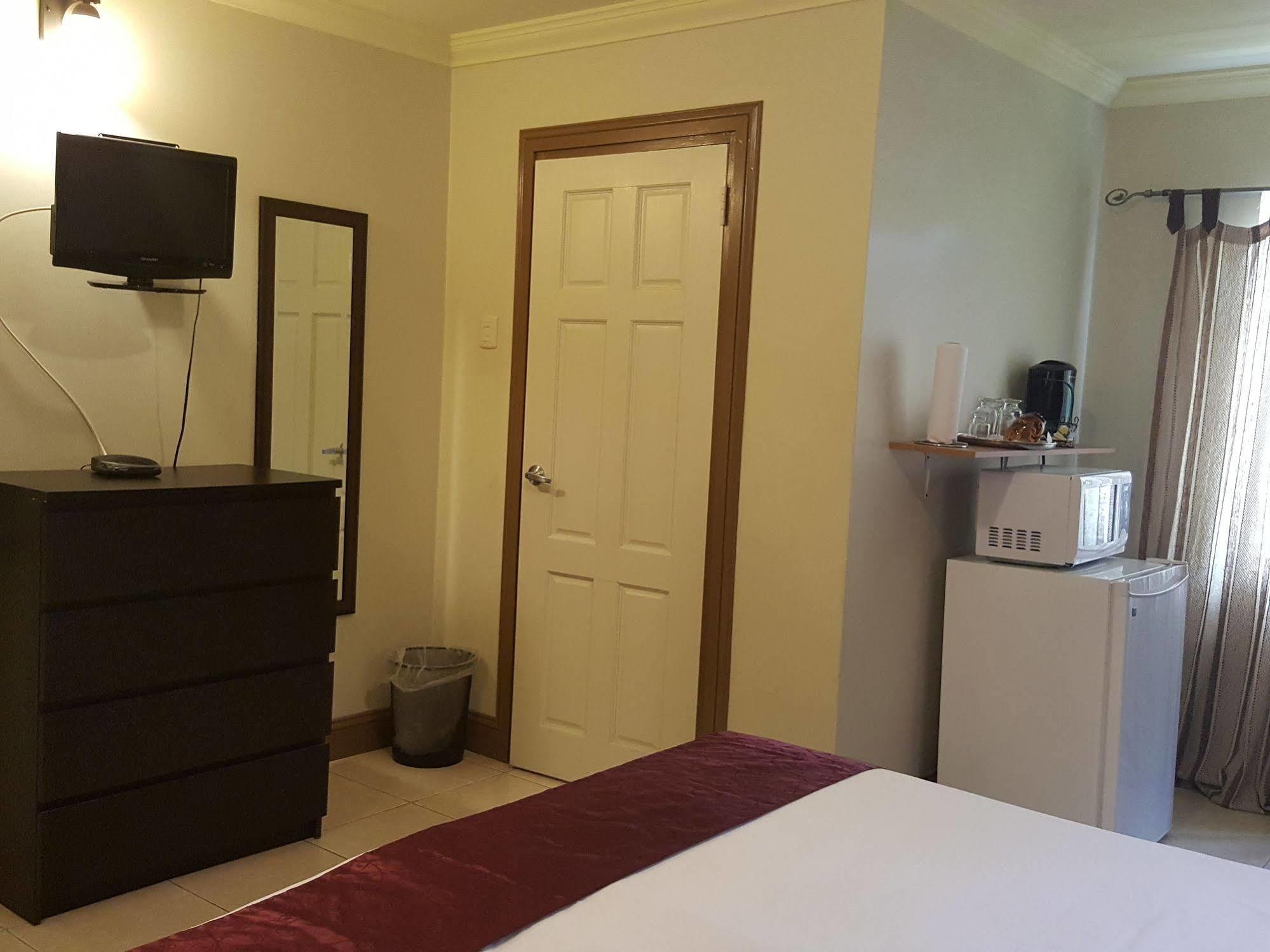 Savannah Maison Guest House Port of Spain Bagian luar foto